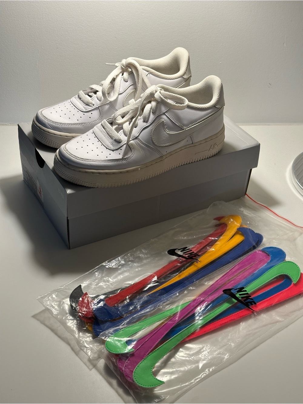 Nike Air Force 1 Low Swoosh Pack White 7Y Women 8.5